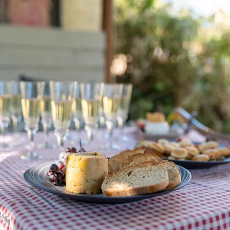 Mas Rose - Villeneuve-lès-montréal * Villeneuve-lès-Montréal